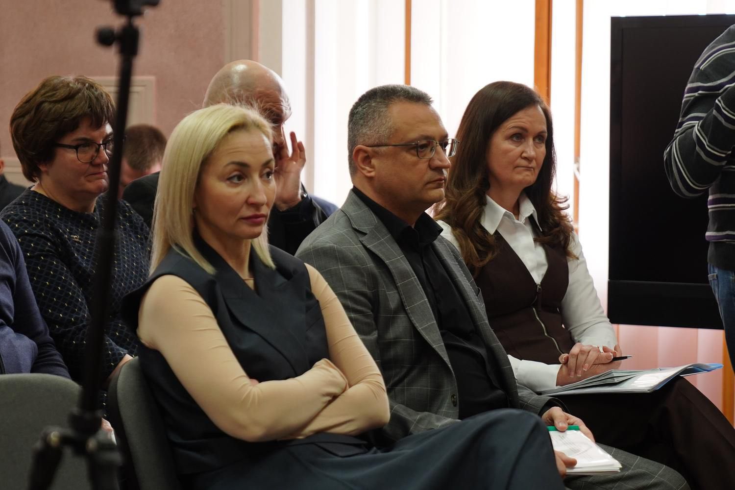 Team of the State Tax Service and business of Cherkasy region discussed business fragmentation, VAT and risky operations. Фото № 6/5