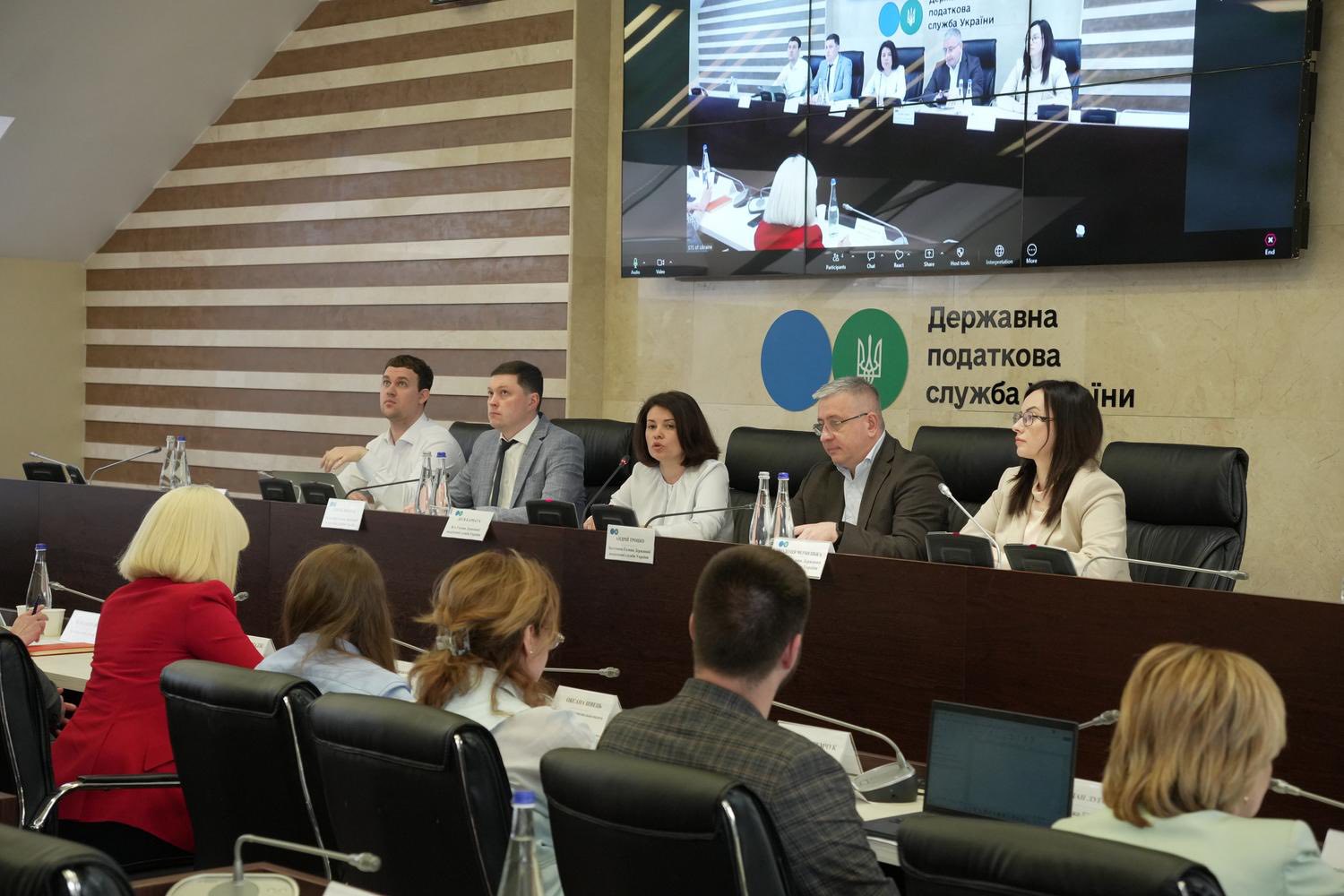 Tax revenues, digitalization and tax mediation: key topics of the meeting between Lesya Karnaukh and business community. Фото № 1/0