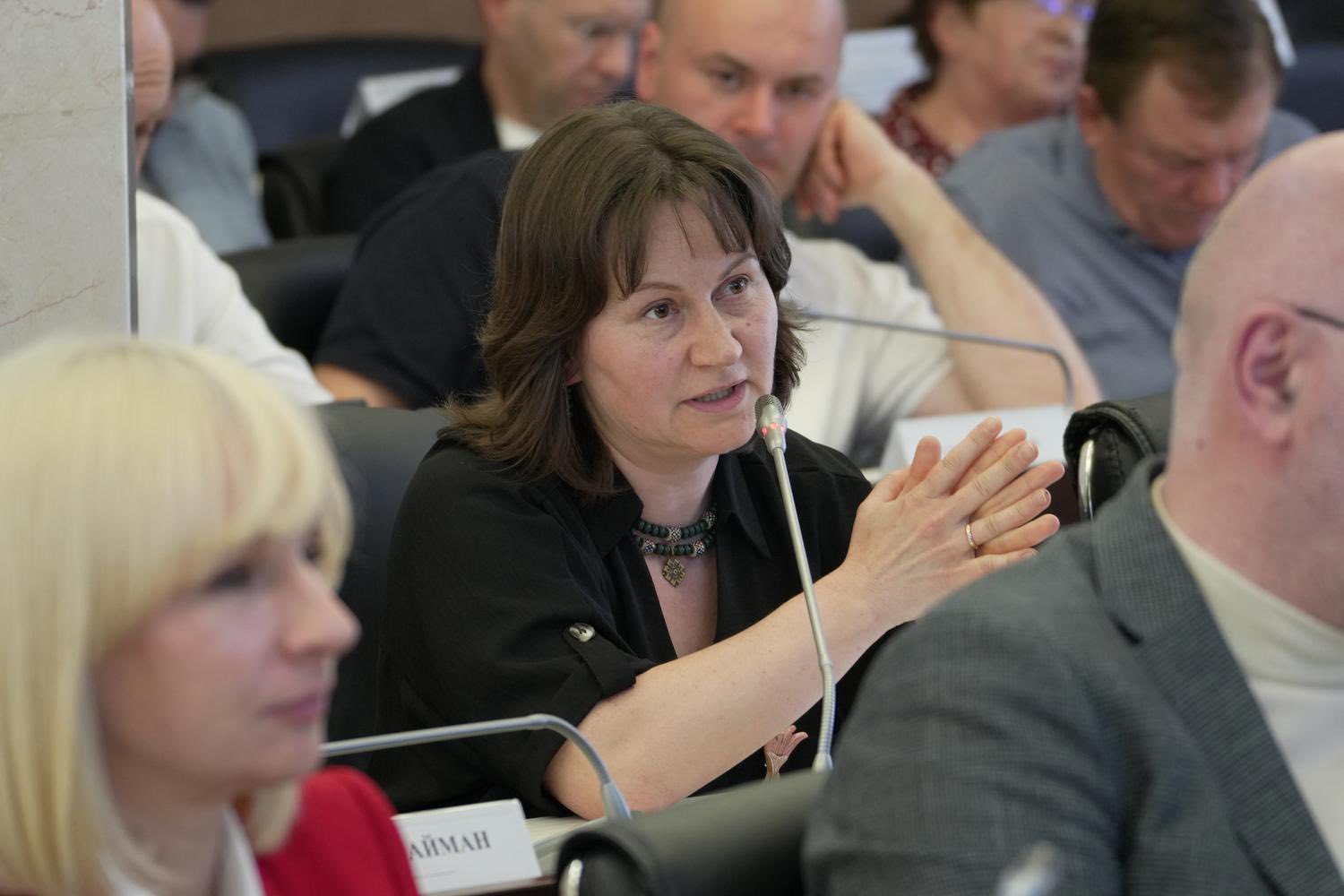 Tax revenues, digitalization and tax mediation: key topics of the meeting between Lesya Karnaukh and business community. Фото № 11/10