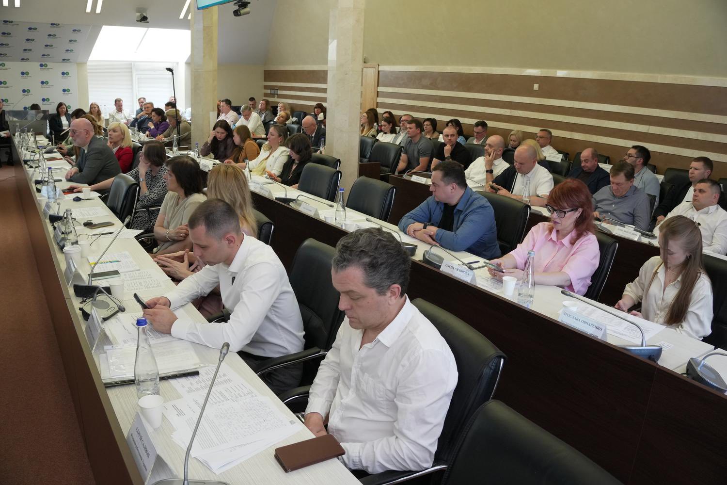 Tax revenues, digitalization and tax mediation: key topics of the meeting between Lesya Karnaukh and business community. Фото № 16/15