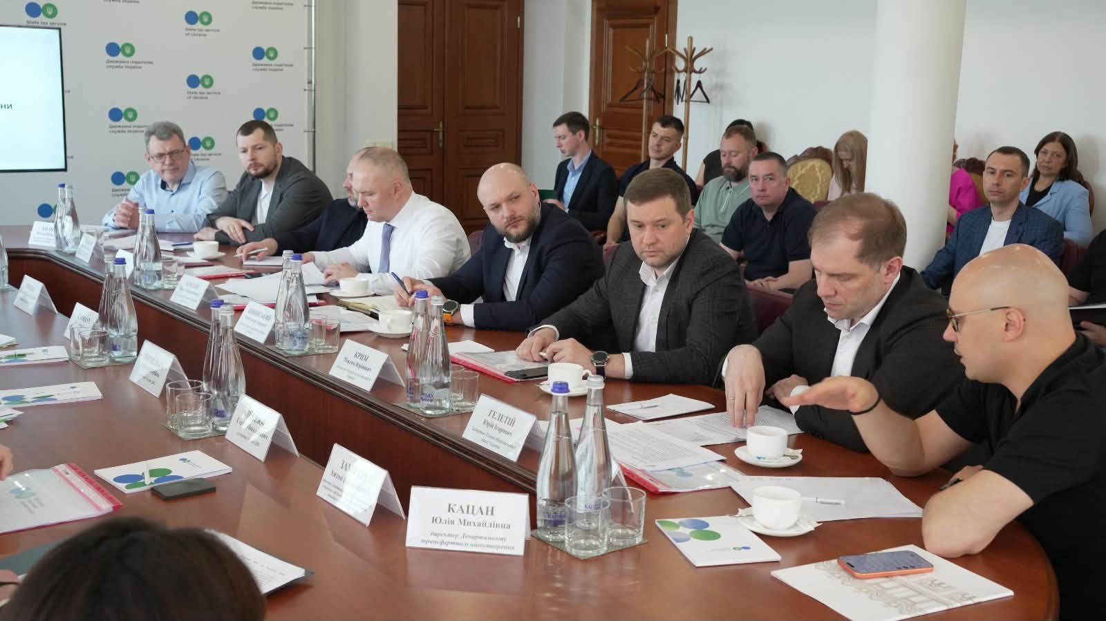State Tax Service, together with the law enforcement agencies, created interdepartmental working group to counter schemes for withdrawing funds abroad. Фото № 2/1