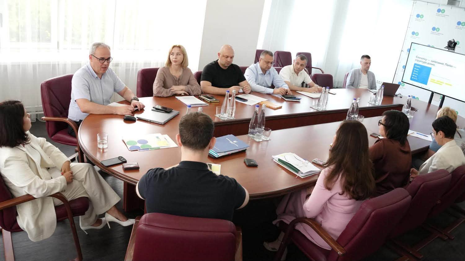 State Tax Service develops analytical dashboards as a modern tool for data-driven management and increasing transparency in the Service’s work. Фото № 3/2