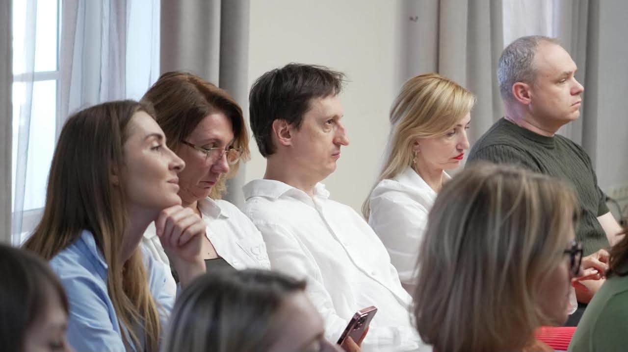 Діалог з бізнесом: очільниця  ДПС Леся Карнаух обговорила з підприємцями SAF-T UA, ризик-орієнтований підхід до перевірок та удосконалення СМКОР. Фото № 1/0