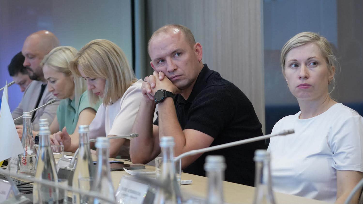 State Tax Service discusses with business possibilities of improving support for affected enterprises. Фото № 4/3