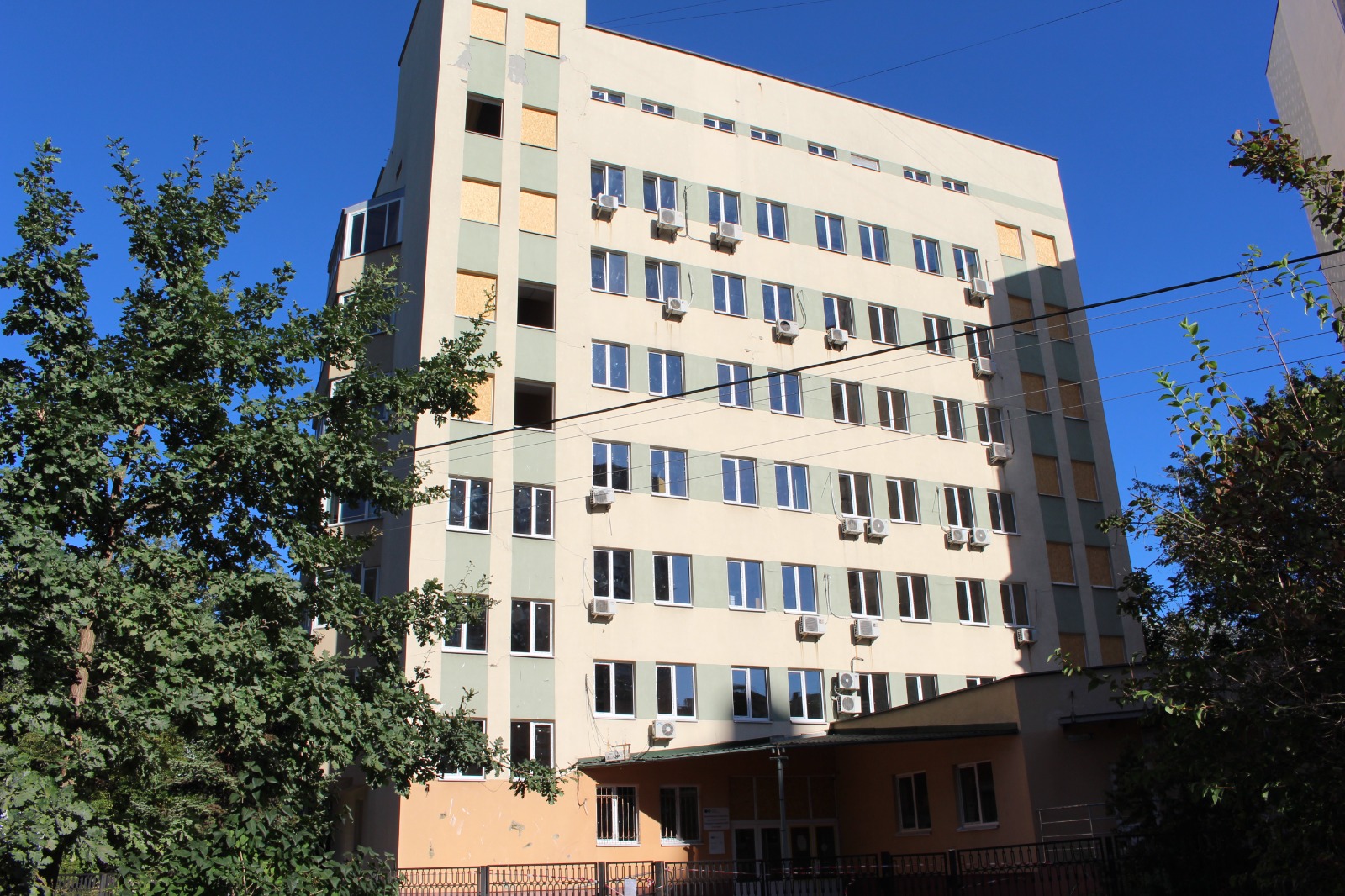 GEM and HGBF help restore Tax Service’s building in capital. Фото № 2/1