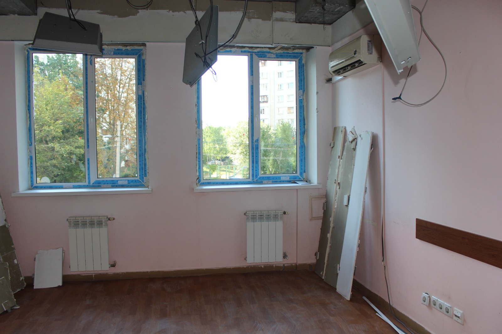 GEM and HGBF help restore Tax Service’s building in capital. Фото № 7/6